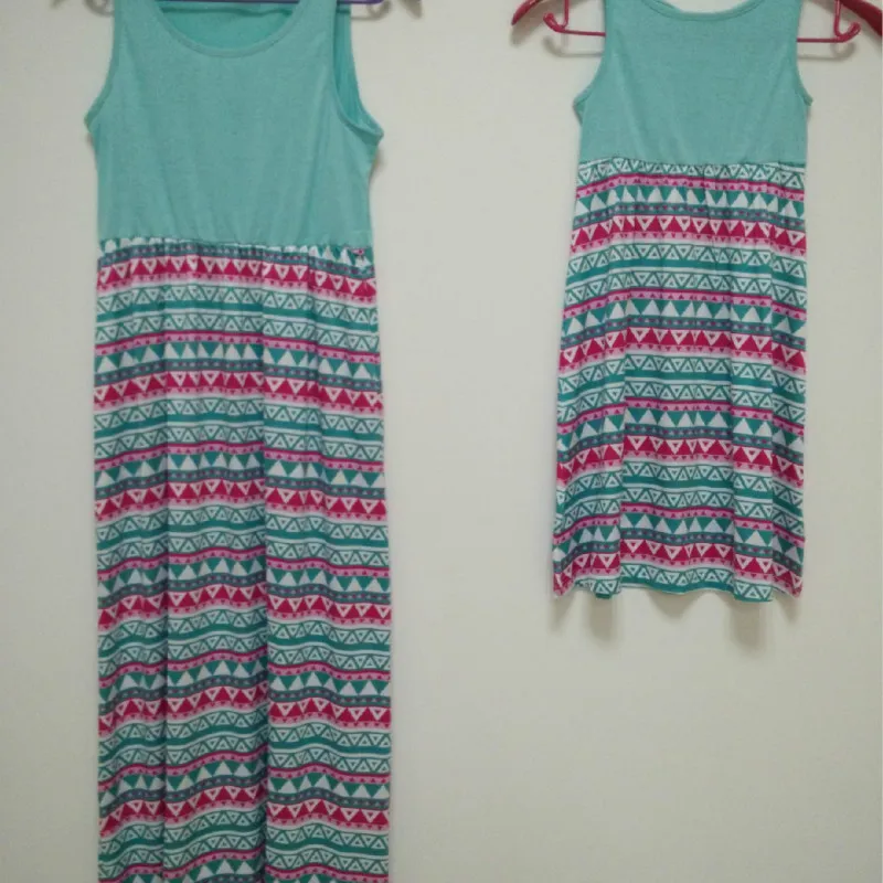 2018 одинаковые платья для мамы и дочки одежда трикотажное платье с принтом