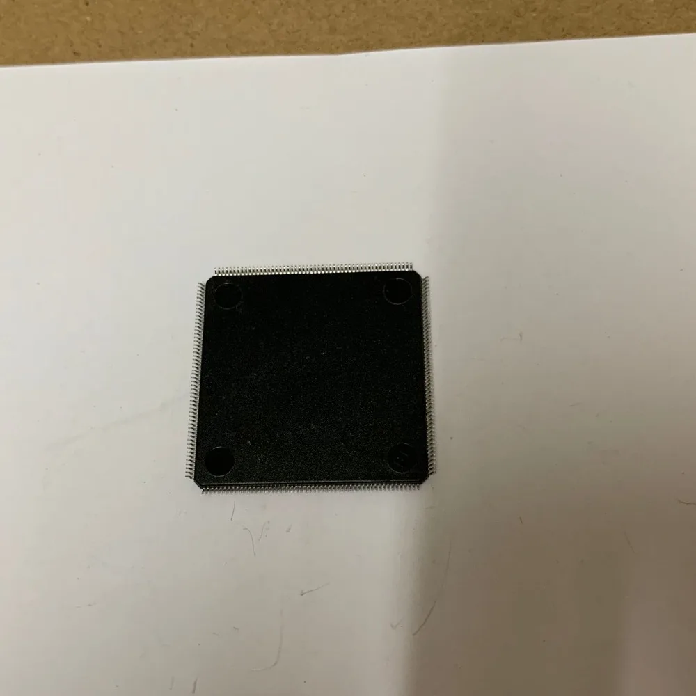 

Оригинальный Новый LPC2478 LPC2478FBD208 QFP208, 1 шт.