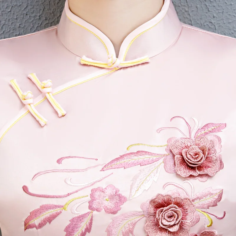 

2019 Sexy Long Cheongsam Traditional Chinese style Short Sleeve Dress Womens Summer Rayon Qipao Slim Party Dresses Vestido