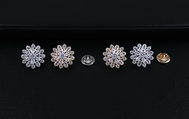 CINDY XIANG Cubic Zirconia Flower Brooches For Women And Men Unisex Wedding Coat Pin Copper Material Fashion Jewelry New Arrival