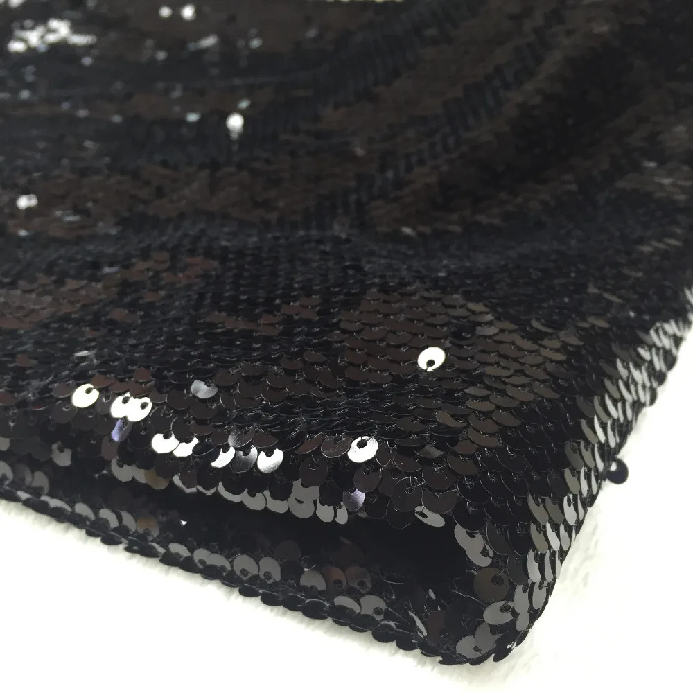 Сексуальное вечернее платье с глубоким v образным вырезом и открытой спиной