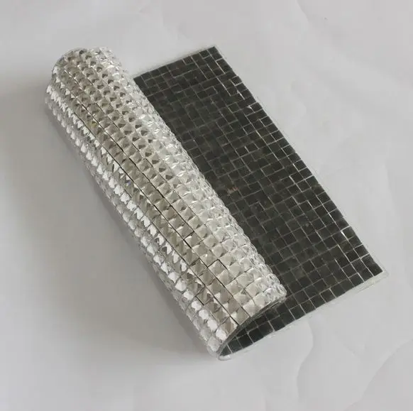 Квадратные стеклянные стразы 8X8MM с прозрачным белым рисунком светящаяся