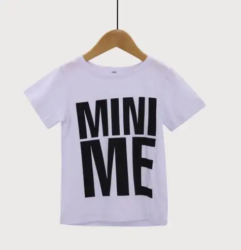 MINI ME Большой человек и маленький человек), одинаковые футболки для папы и сына, одинаковые комплекты для семьи креативные комплекты футболок для всей семьи новая одежда для всей семьи - Цвет: MINI ME