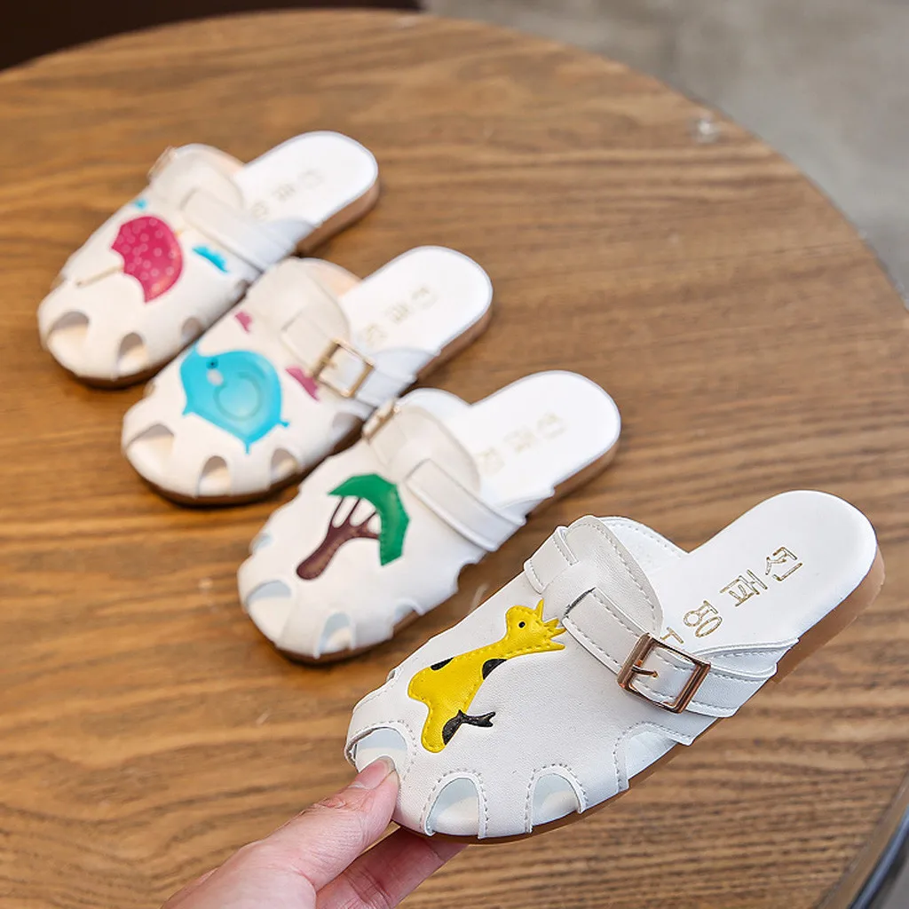 Модные детские летние кожаные тапочки с животными для мальчиков и девочек