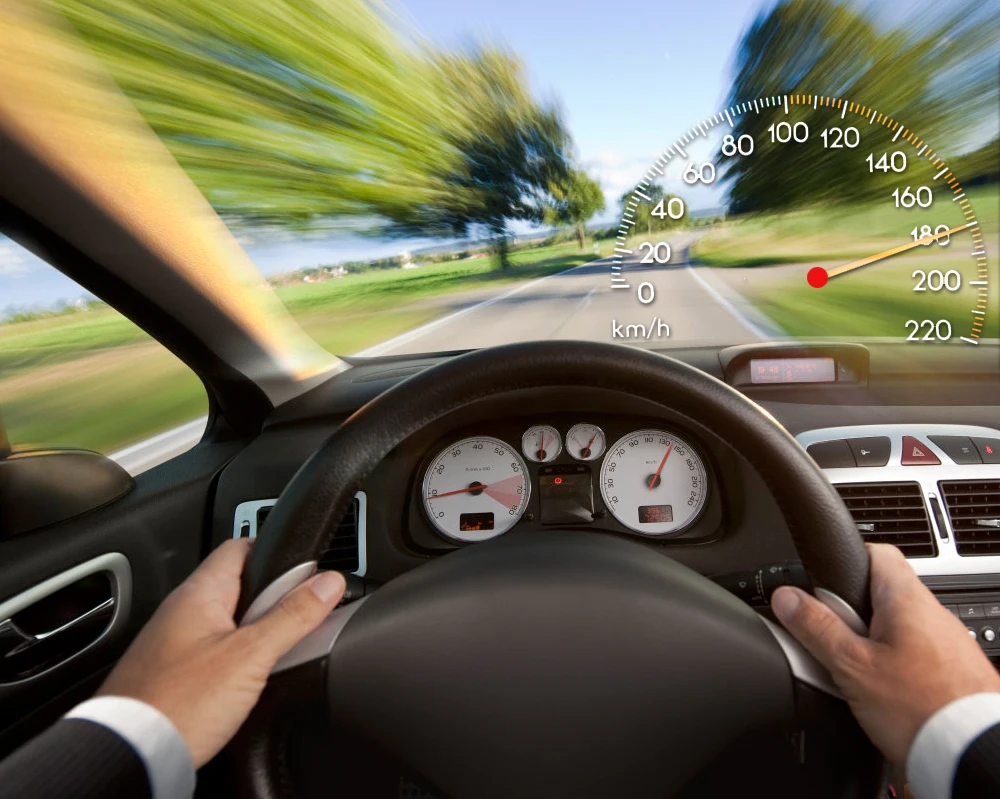 Prazata мини gps трекер Автомобильный gps трекер для автомобиля Мотоцикл GSM в режиме реального времени дистанционное отключение масла gps локатор Движение Сигнализация бесплатное приложение