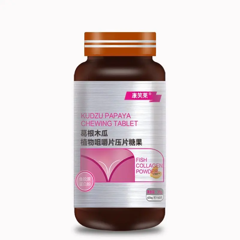 Мужчина и женщина усиливают энергию грудь большего размера прикладом бедрами