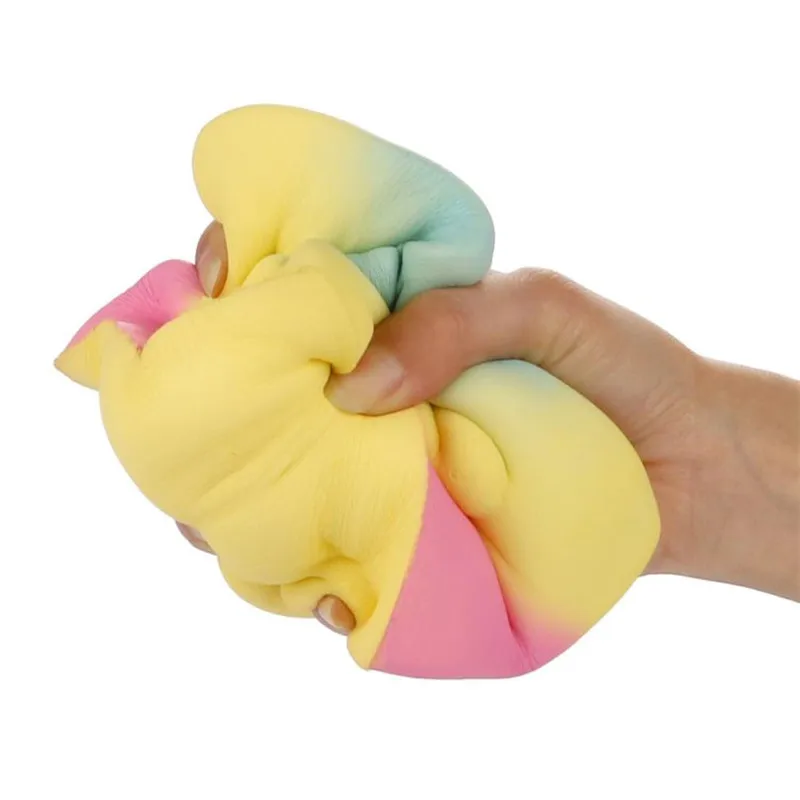 Оптовая продажа Прямая поставка Kawaii Jumbo мультяшный торт Сжимаемый медленно