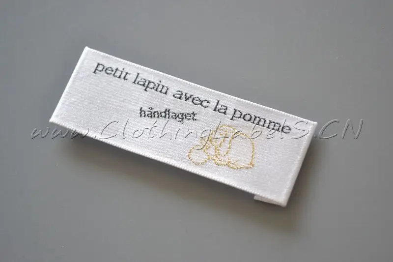 Ярлыки для одежды с брендом индивидуальным дизайном и логотипом сатиновые