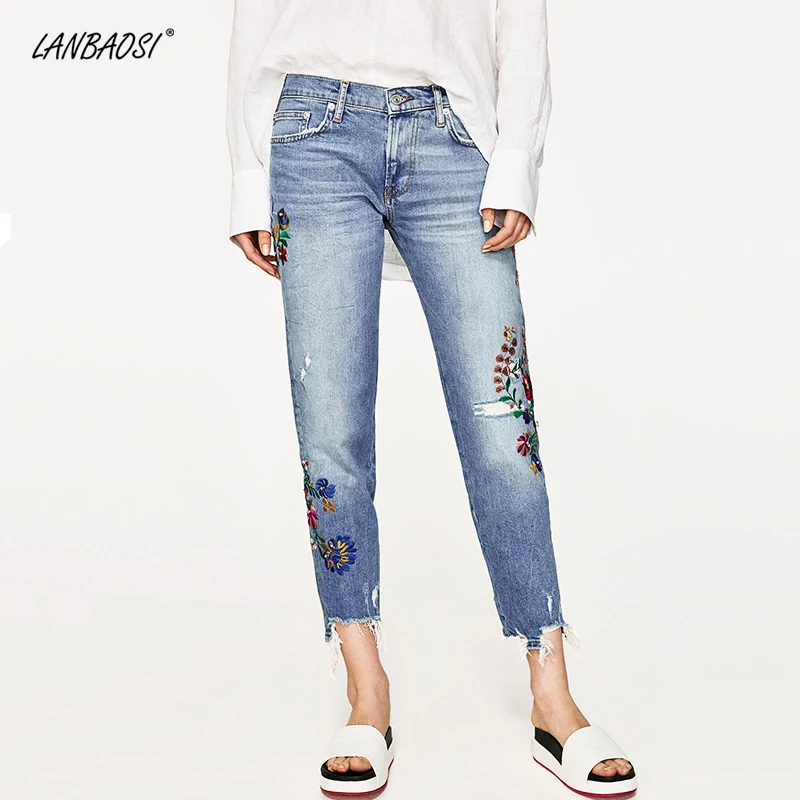 LANBAOSI Boyfriend женские рваные джинсы с цветочной вышивкой потертый подол хорошее
