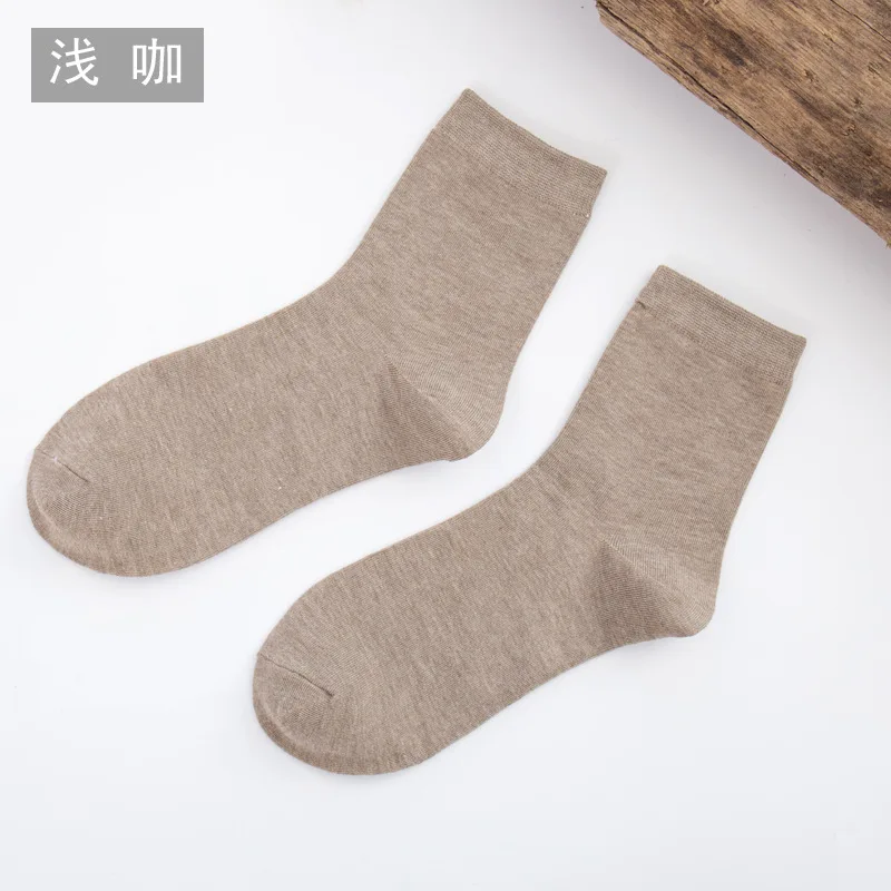 light brown 3 пар/лот, новые женские носки, модные брендовые спортивные носки, высокое качество, бамбуковое волокно, повседневное платье, носки для женщин, размер 35-40 - Цвет: light brown