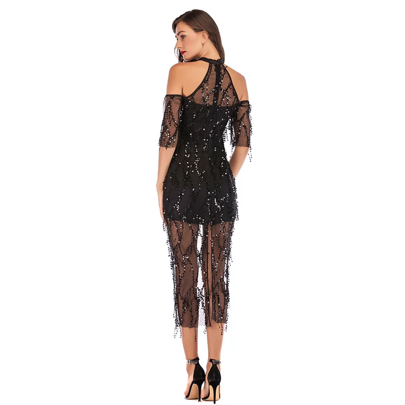 D140 платье с разрезом сзади и лямкой на шее до середины икры золотистыми