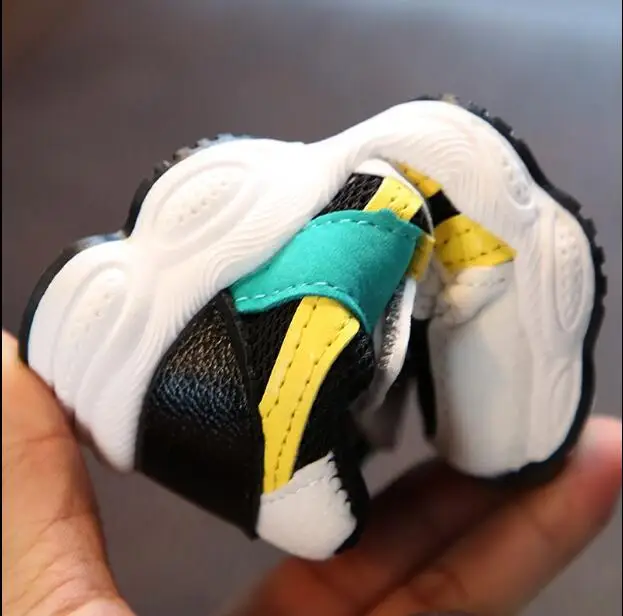 2018 children massage feet shoes spring boy sports breathable mesh running of the girls | Детская одежда и обувь