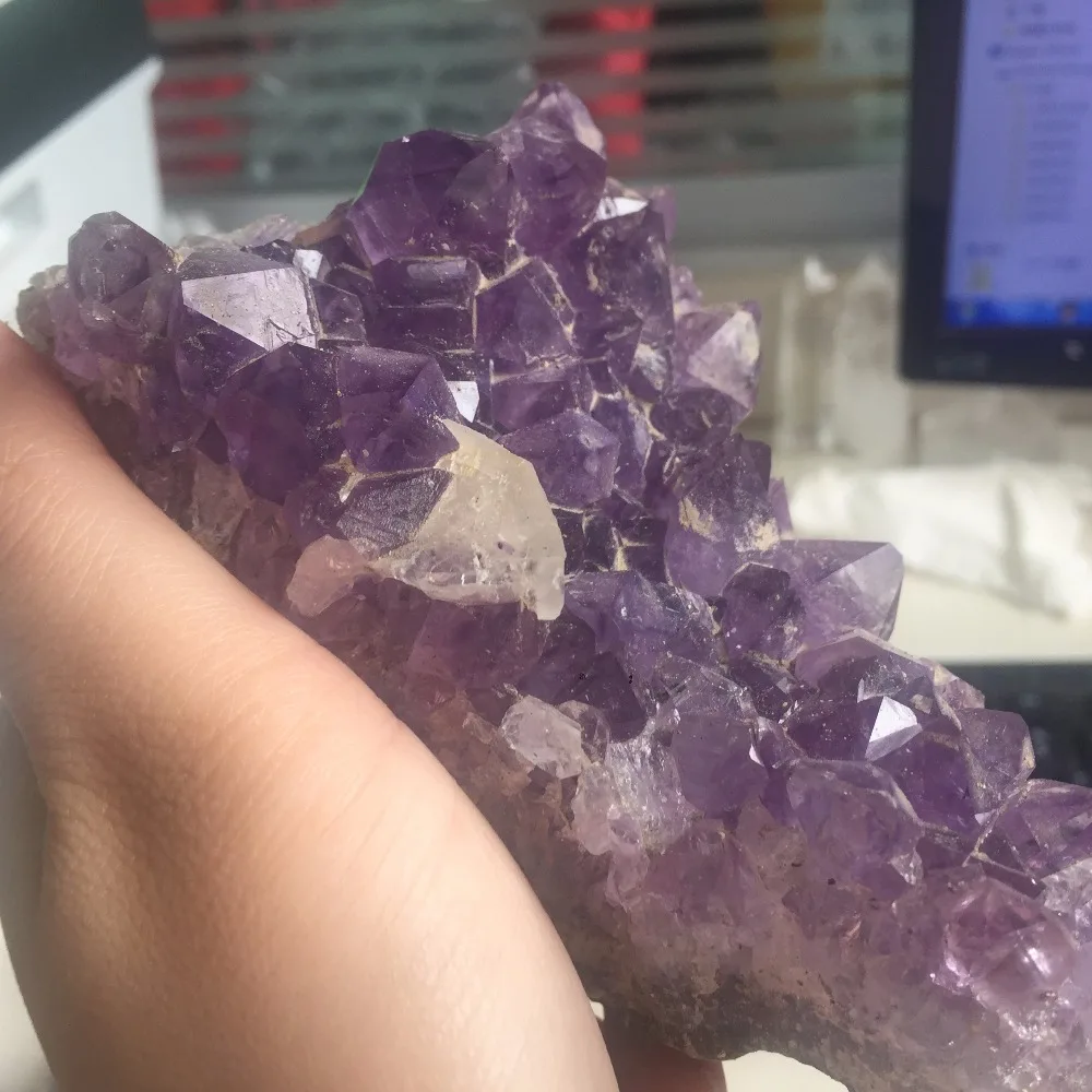 442 г натуральный Purply аметистовый геодезический образец кристаллы продукты оптом