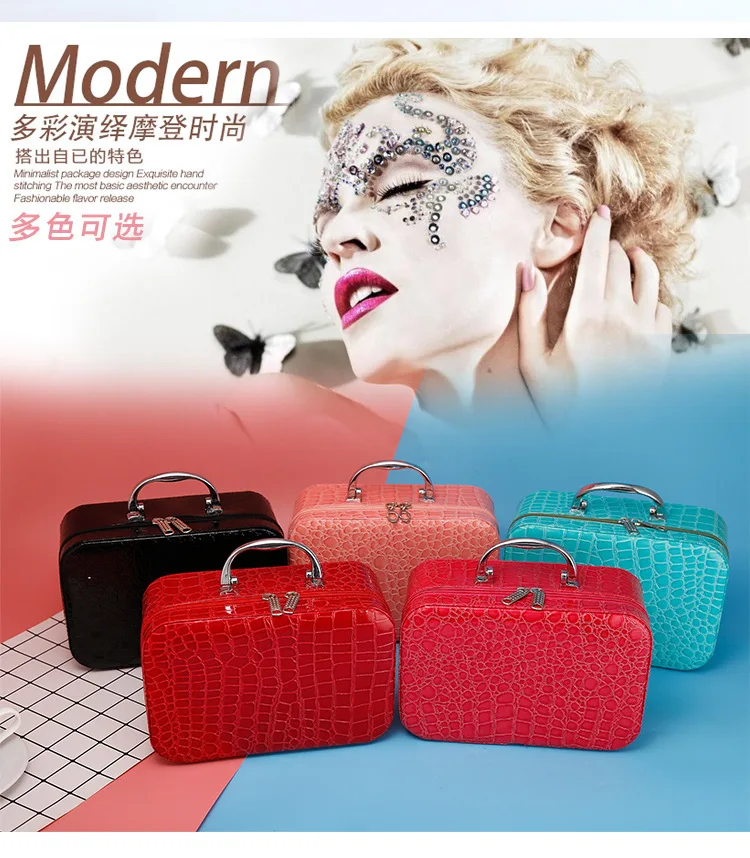 

2018 new Cosmetic Bag Fashion Watermelon Plush Zipper Makeup Organizer Pouch Bag for Travel Storage Necessary Beauty Case