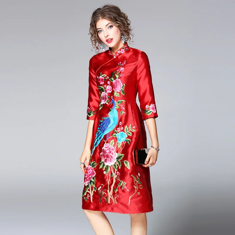 2018 Элегантный Вышивка Cheongsam Летнее платье для Для женщин Китайский Стиль