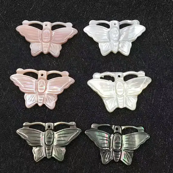 

12pcs Pink MOP Carved Butterfly Beads flower fluorial Carved Pink Shell jewelry Beads white pink black pendant 15-25mm