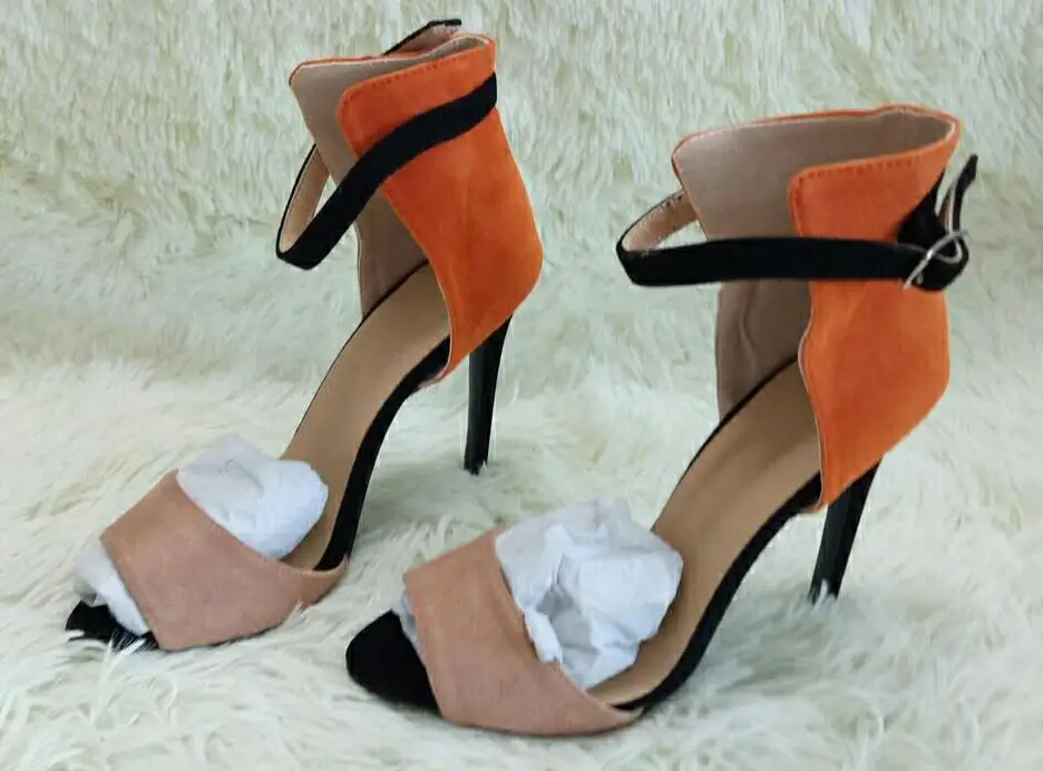 Женские модельные туфли с открытым носком на высоком каблуке в стиле пэчворк