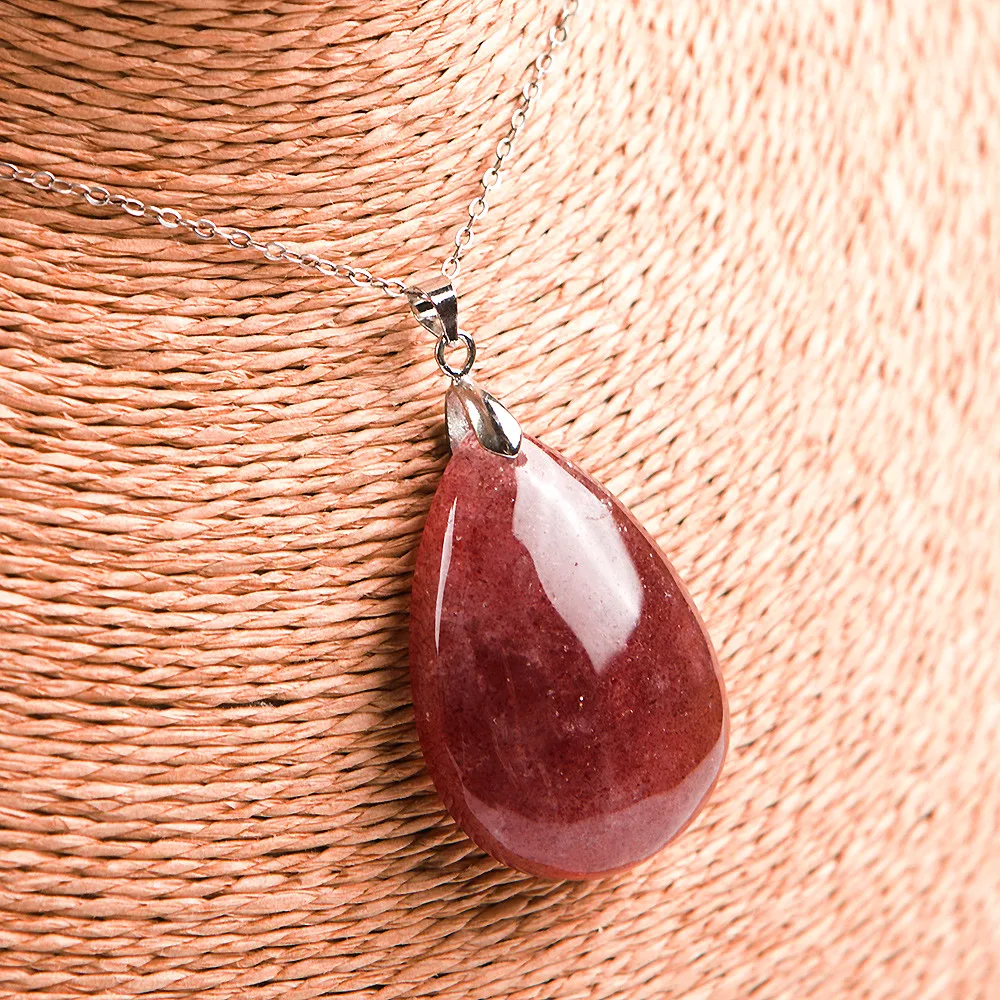 

Natural Red Strawberry Quartz Woman Gemstone Pendant Round Shape 39x28x11mm Strawberry Quartz Healing Stone Drop Shipping AAAAA