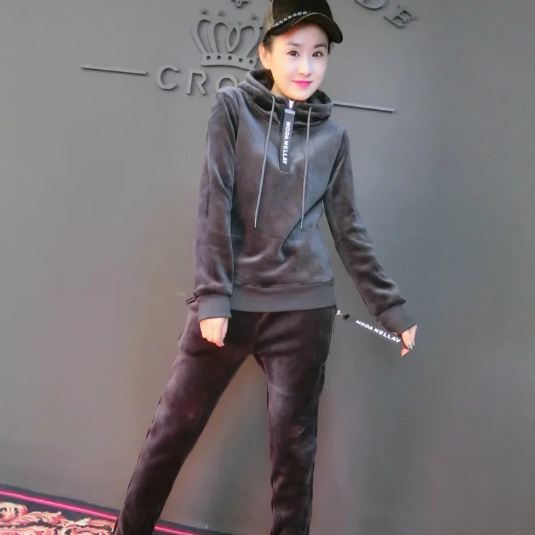 Свободные спортивные комплект Для женщин замшевые из двух частей Утепленная