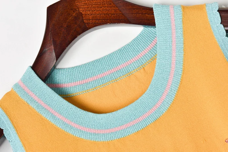 Женский трикотажный топ без рукавов пикантный контрастный жаккардовый с круглым