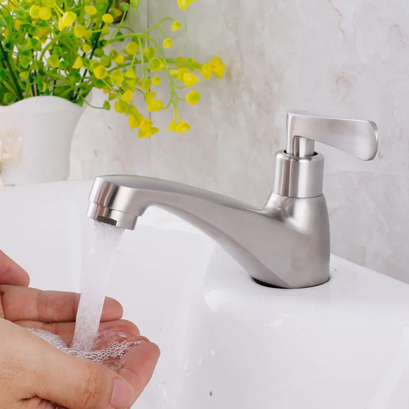 Небольшой дизайнерский смеситель для раковины ванной комнаты одинарный