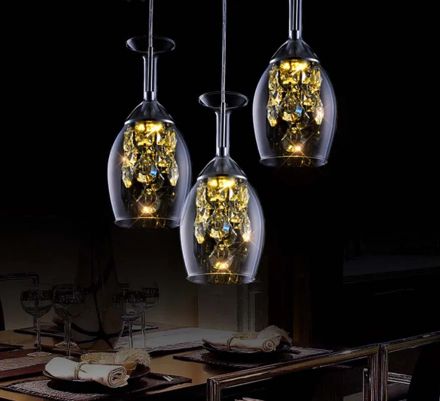 Простой четкого современного светодиодный дешевое вино стекло с украшением в