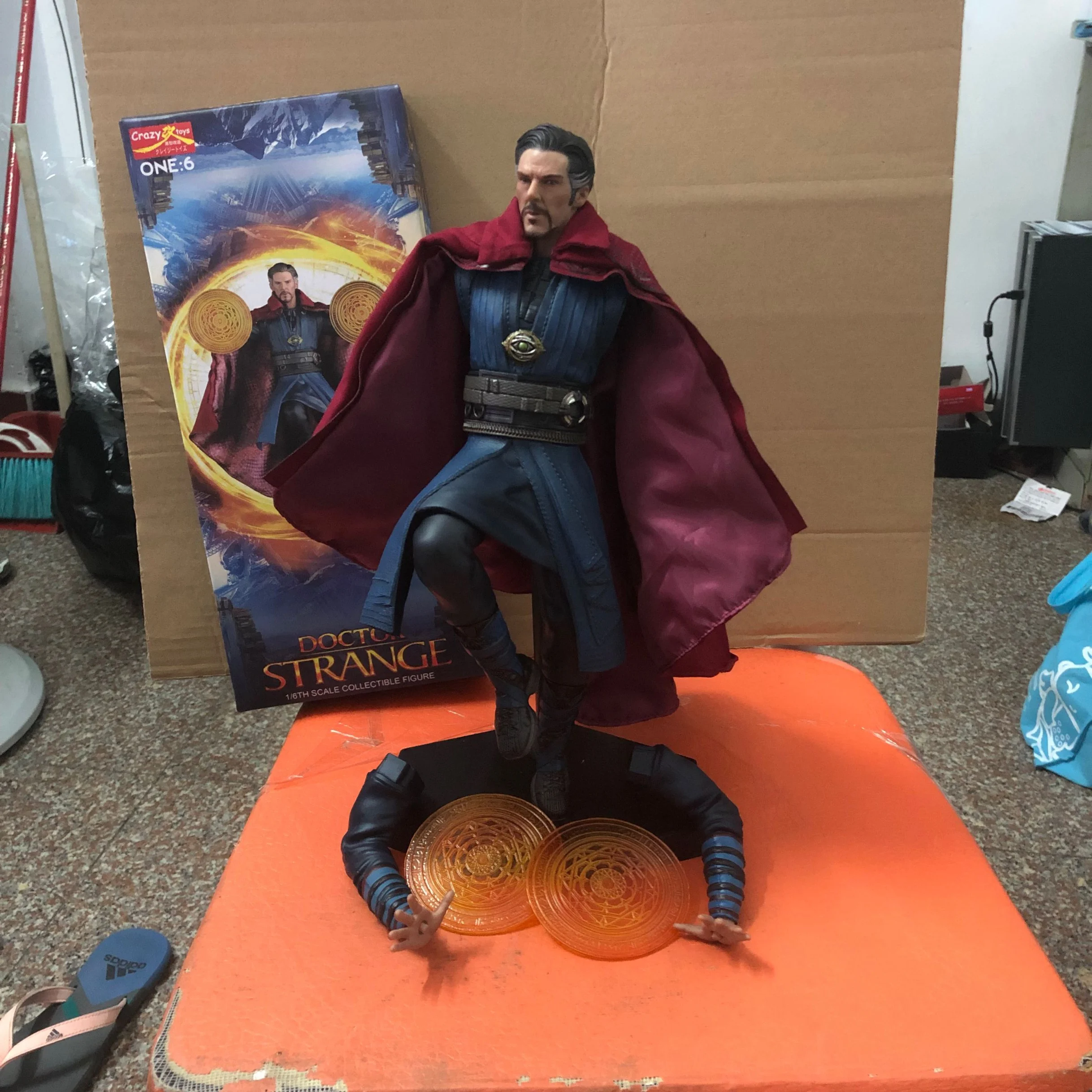NEW Crazy Toys ONE:6 True Cloak DOCTOR STRANGE 1/6TH Scale Collectible Figure