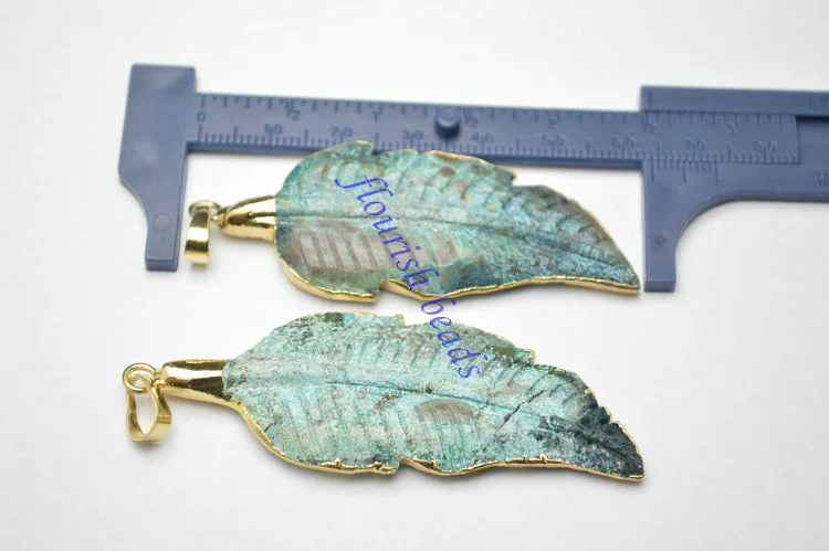 

Gold Color Electroplating Blue Ocean Stone Carved Leaf Shape Pendant Fit Fashion Necklace Jewelry Making