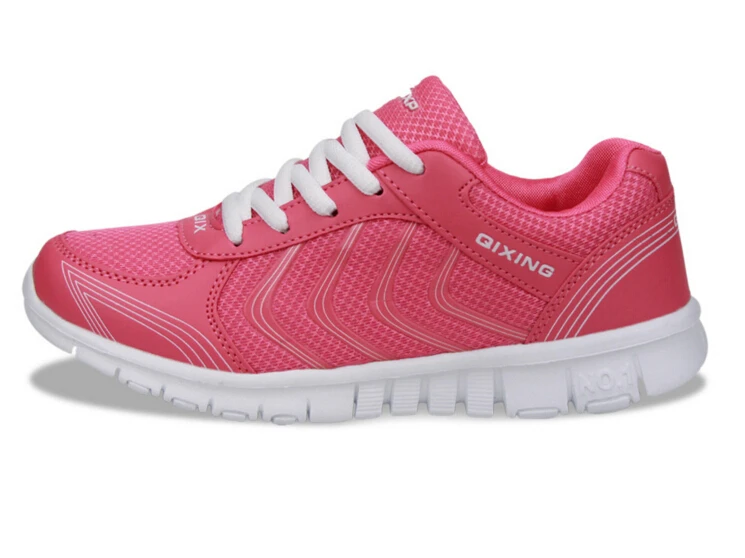 Женские кроссовки из светильник кой дышащей сетчатой ткани Новое поступление 2018