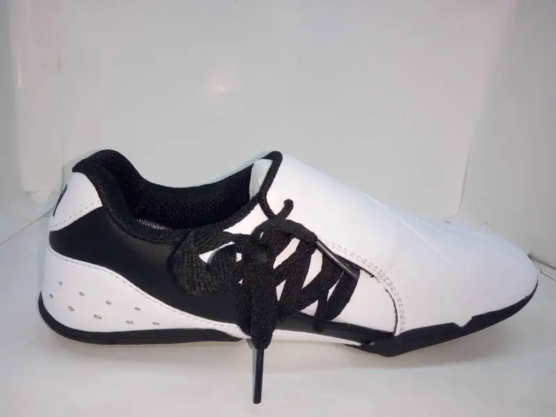 original KWON taekwondo shoes Kwon MOVE taekwondo shoes Non-slip anti-squat high performance master shoes big size 47 46 etc