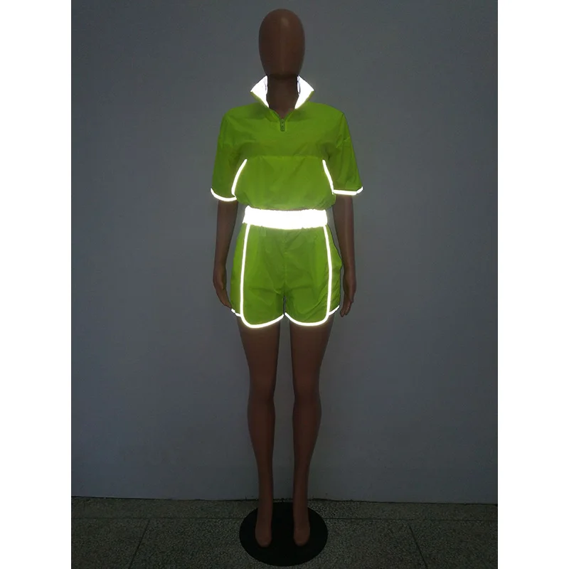 

Echoine CasualTwo Pieces Set Turn Down Collar Reflective Night Version Short Sleeve Top + Short Pants Tracksuit Women Outfits
