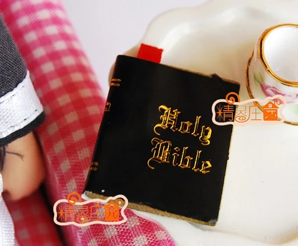 

MINI Dollhou mini furniture model accessories black gilding scriptures bookmarks