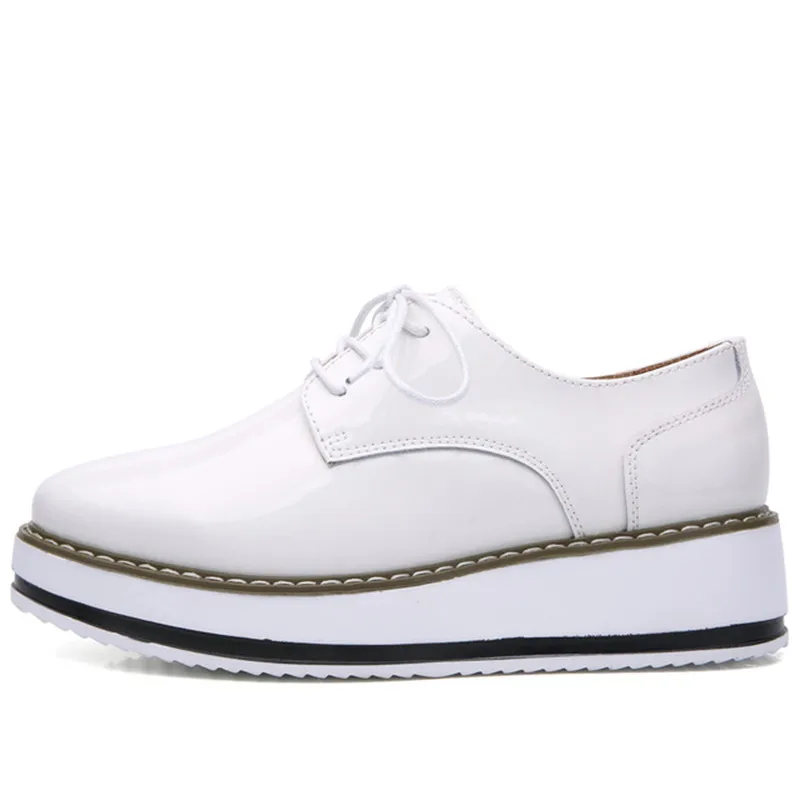 

feiyitu Women Flat Platform Shoes Elegant Patent Leather Solid Women Casual Shoes Fashion Lace-up Women Flat Shoes Large Size