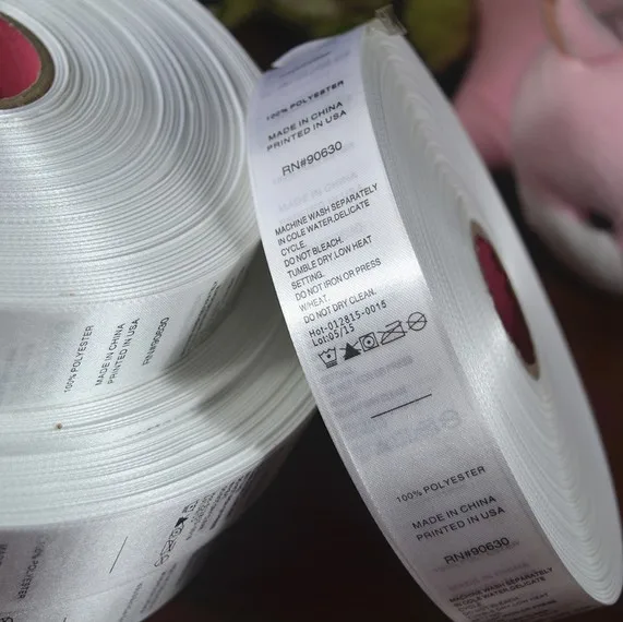 Бесплатная доставка Заказная атласная стиральная этикетка и мягкий шелк уход