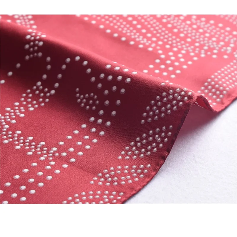 Женский шейный платок Шелковый головной в горошек с принтом лошади 21x21 дюйм 100% |