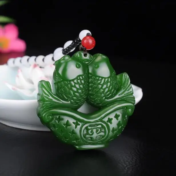 Оптовая продажа настоящая вещь hetian QINGYU год за годом есть рыба счастливый кулон