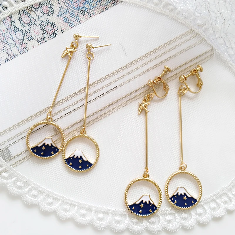 Japan and South Korea sweet white cloud hill long earrings temperament geometric round ear clip student | Украшения и аксессуары