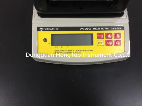 

DH-300K 320g/0,01g 0.001% RS232