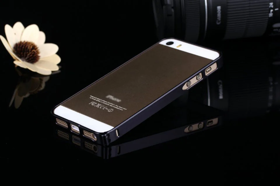 Straight edge metal frame without volume button and single color lock screw case for Iphone4 cases Iphone 4s |