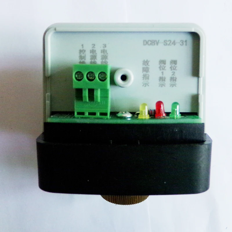 Трехканальный 2 дюйма 1 5 DC24V Электрический шаровой клапан DC 24V электрический DN15 20 25