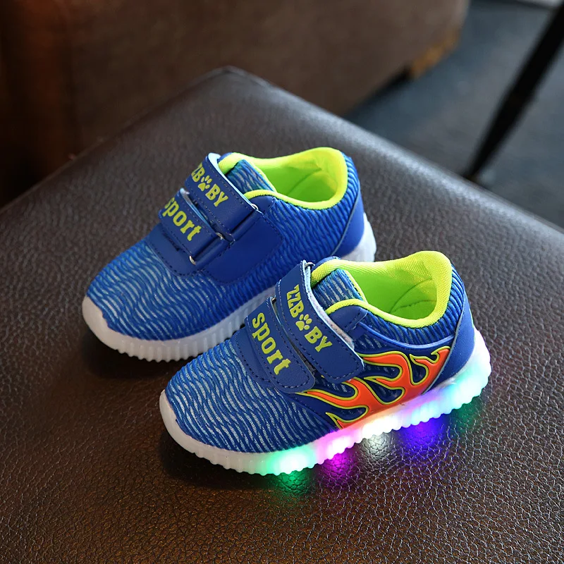 Children's Spring Autumn 2018 LED light shoes girls boy casual sports fashion glowing sneakers for kids 21-31 | Детская одежда и