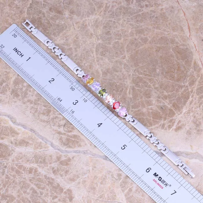 Привлекательный многоцветный кубический цирконий посеребренный