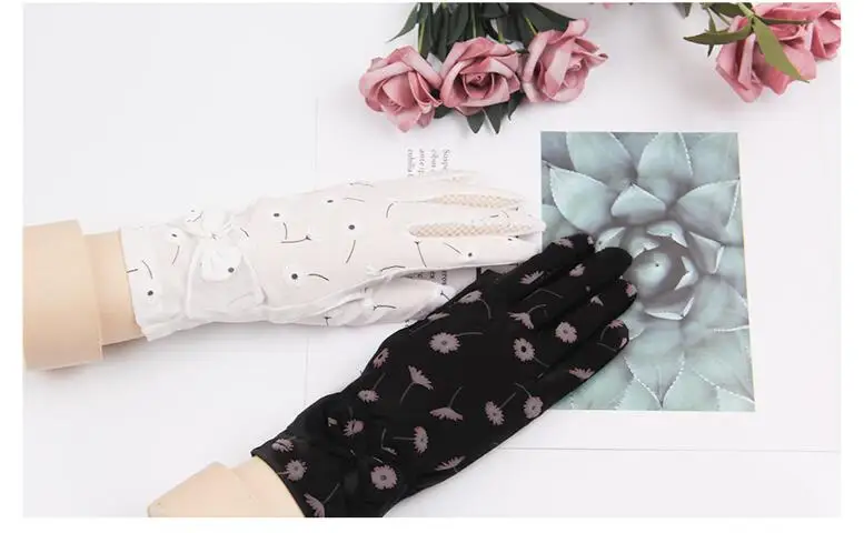 

Women's spring summer thin driving gloves girls summer sunscreen print bow gloves R708