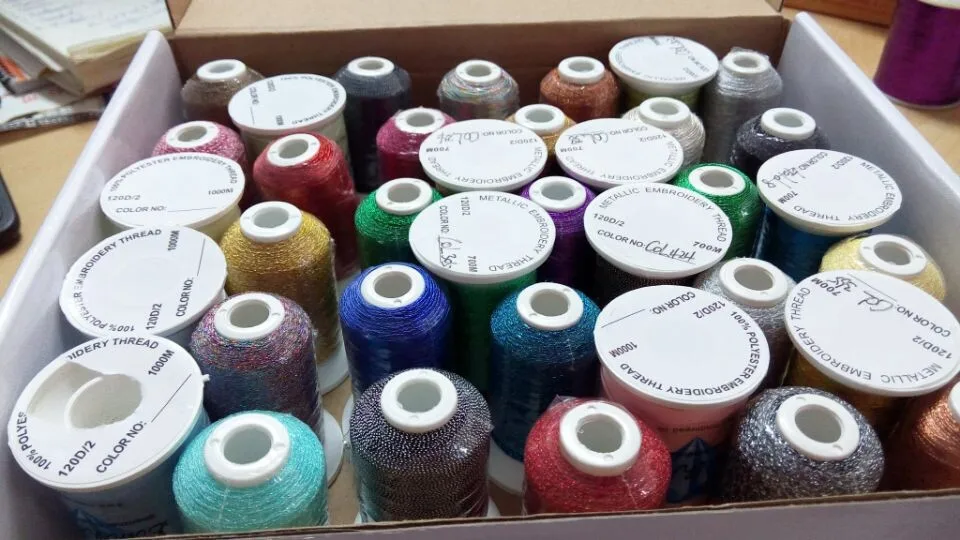 Популярный бренд Simthread популярная металлическая нить для вышивки 500 м +