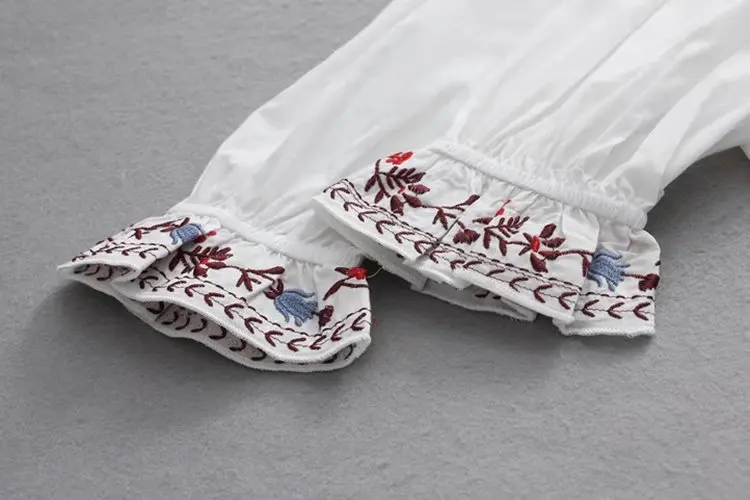 Винтажная блузка с цветочной вышивкой женская рубашка кисточками и кружевным