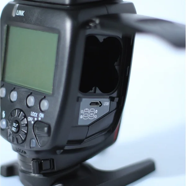 Shanny SN600SN Master HSS Flash Speedlight High Speed Sync 1/8000s for Nikon D600 D7100 D7000 D80 D5300 D5200 D5100 D3100 D3200 |