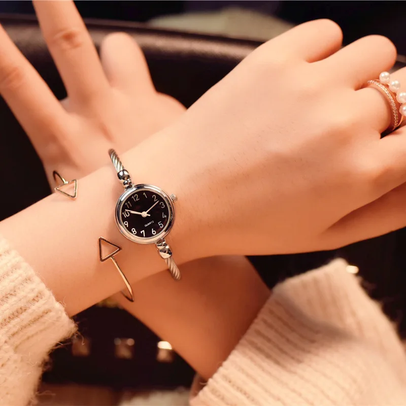 Women's Fashion Creative Bracelet Watch Vintage Elegant Designer Ladies Wrist Watches Simple Number Female Clock Drop Shipping | Наручные