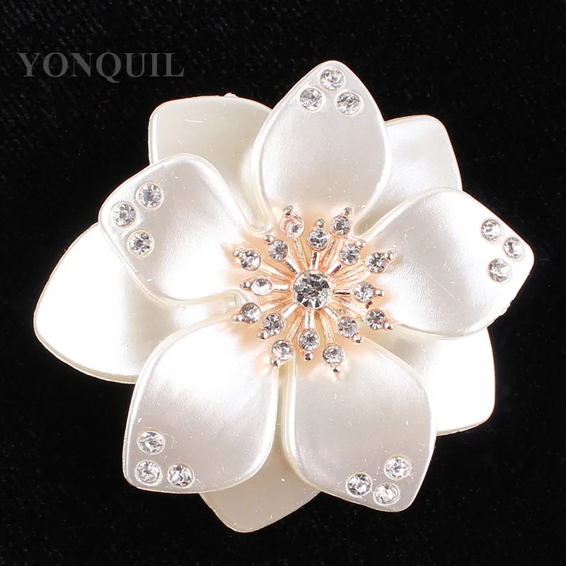 

Women Brooches Hat Accessories Scarf Clip Lady Crystal Shell Flower Clothes Big Pins Brooches Fashion Jewelry 10Pcs/Lot