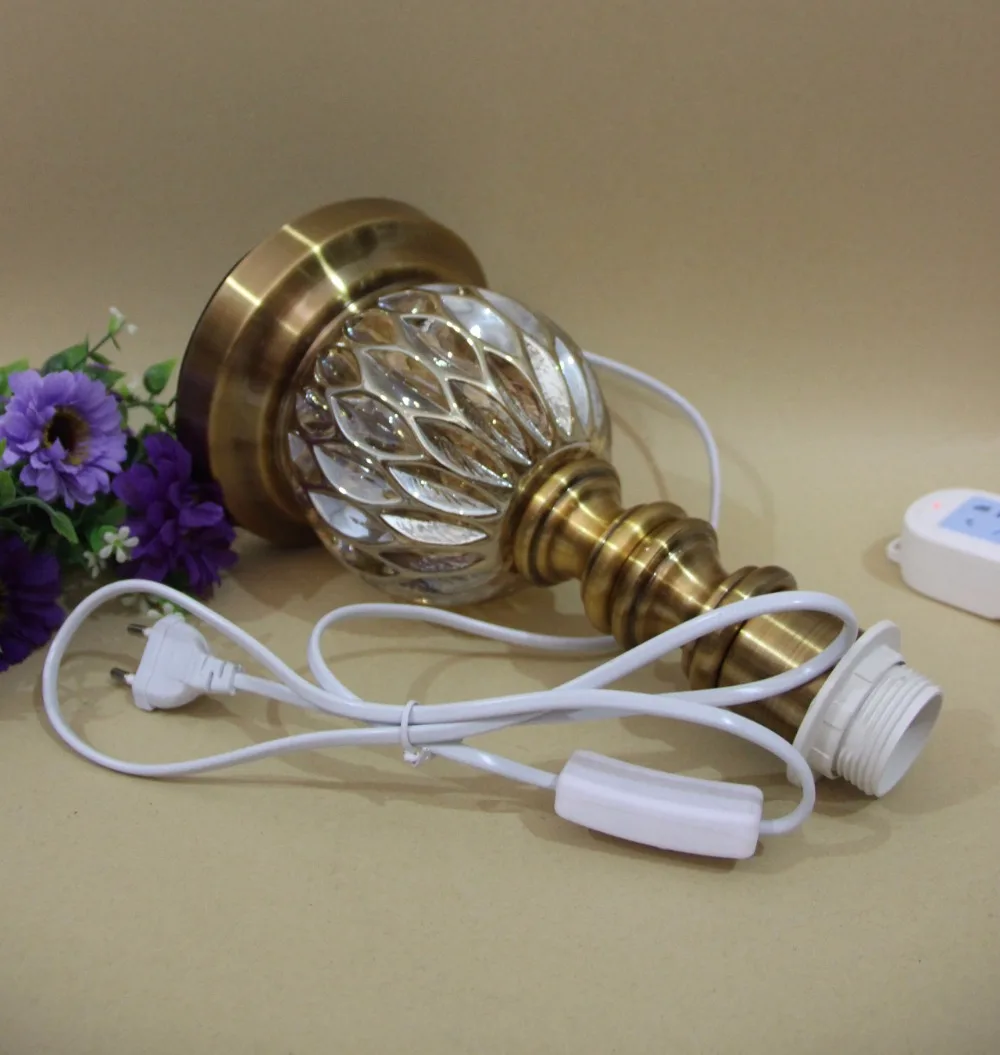 Настольная лампа бронзового цвета романтическая европейская роскошная