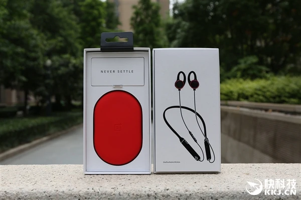 Оригинальные Oneplus пули беспроводные наушники бесплатно ваша музыка Магнитный микрофон управление Водонепроницаемость Быстрая Зарядка Поддержка aptXTM